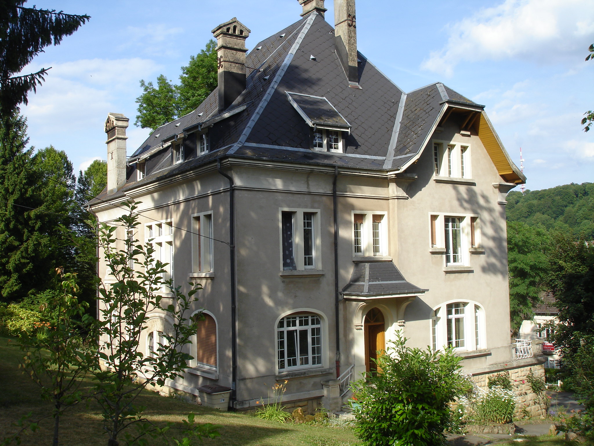 exterieur-maison-85202f5f.jpg